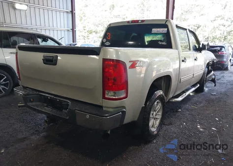 2009 GMC Sierra K1500 Sle z USA, uszkodzony, nr VIN 3GTEK23M19G217219